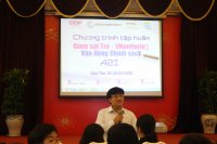 [YMONITORING Cần Thơ] Học viên Cần Thơ thích thú với bài giảng của thầy Nguyễn Văn Cương.